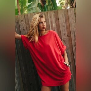 NWOT Free People Beach Essential Extreme Tee Mini in Atlas Red